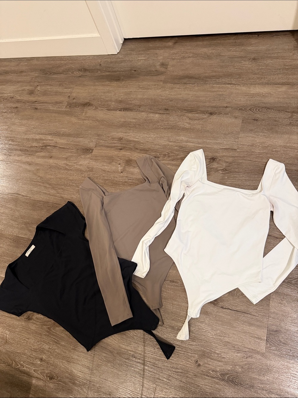 Aritzia Babaton Women’s Square Neck Bodysuits - White, Taupe, Black